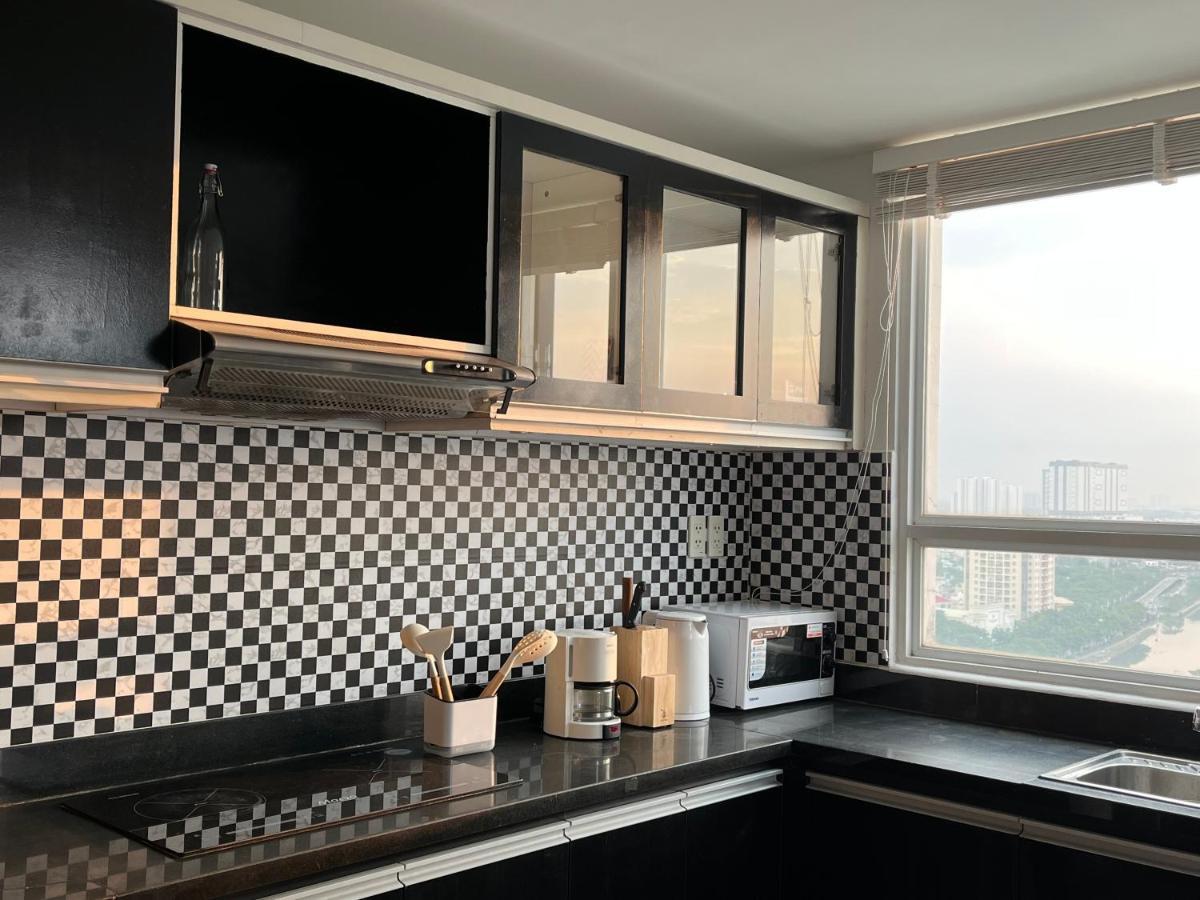 Apartment In District 1 - Apt Liberte Thành Pho Ho Chí Minh Esterno foto